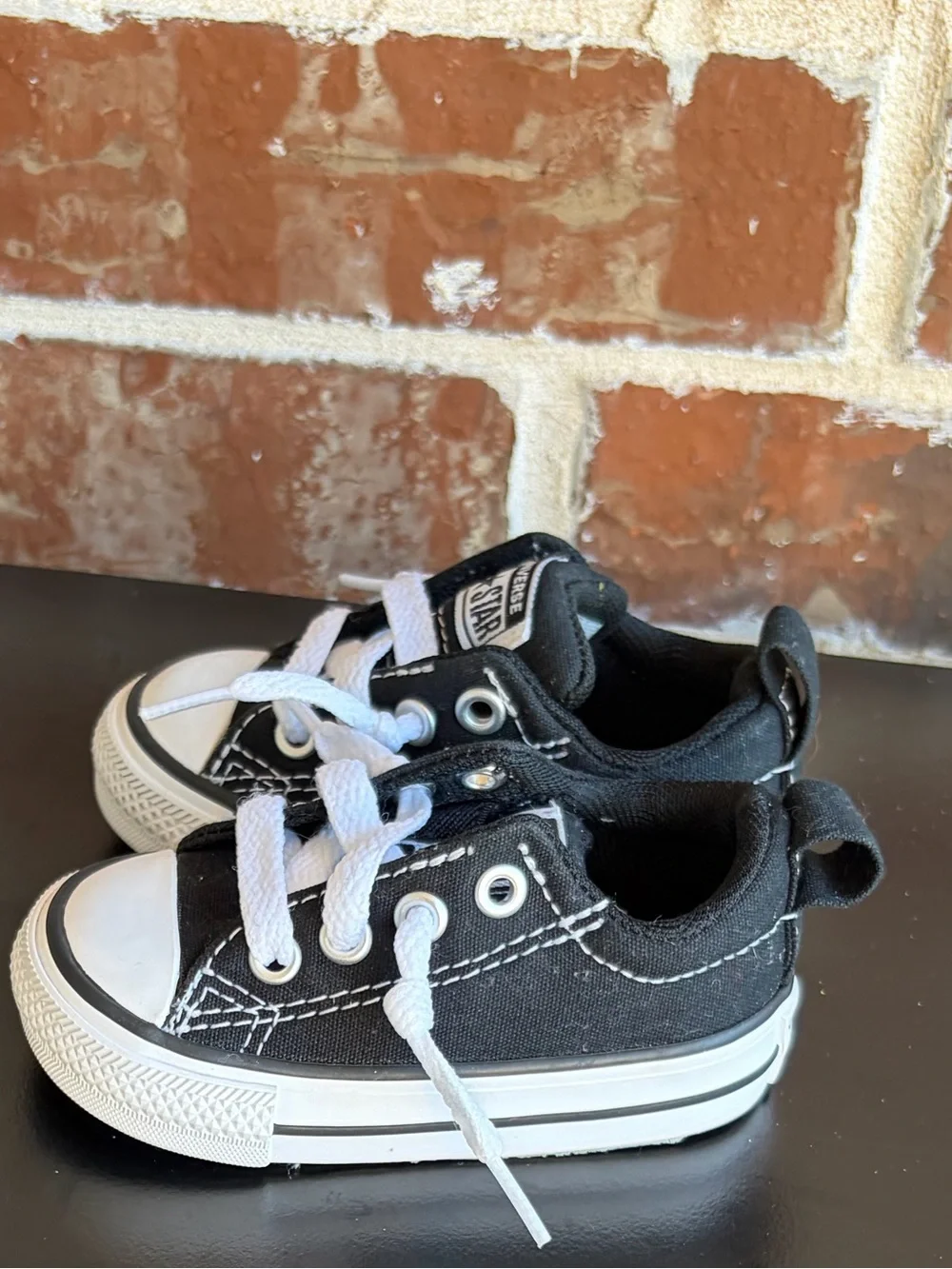 Converse Kids' Chuck Taylor All Star Low Top Sneakers Black Size 3